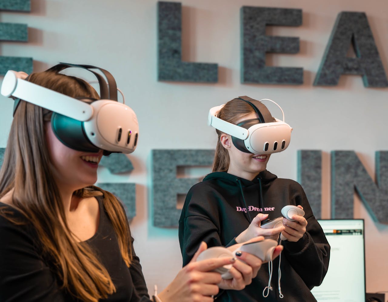 7 Promotion Ideas For VR & AR Gaming Equipment Stores