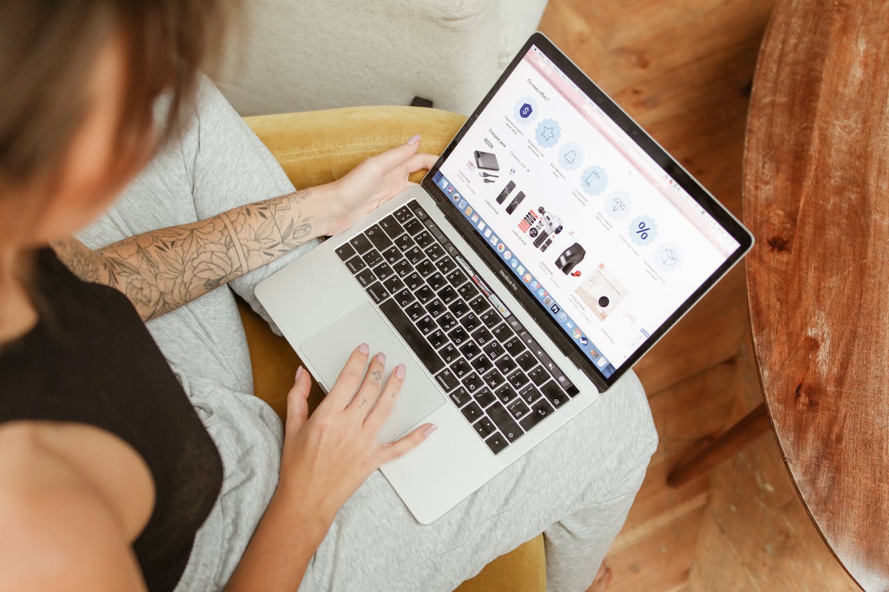 Opensend vs WatchThemLive vs Clicky